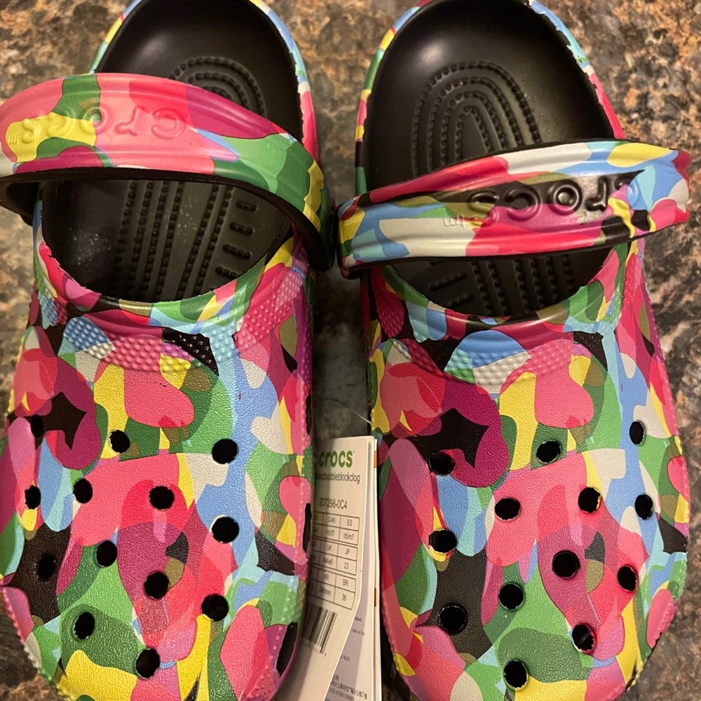 Crocs